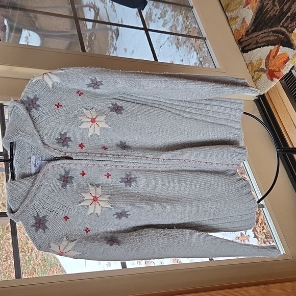 Eddie Bauer Cream & Red Wool Blend Snowflake Design Hooded Cardigan Sz L Sweater - Picture 2 of 13